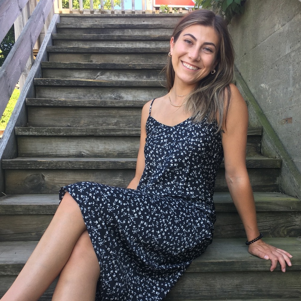Meet your Posher, Lexie